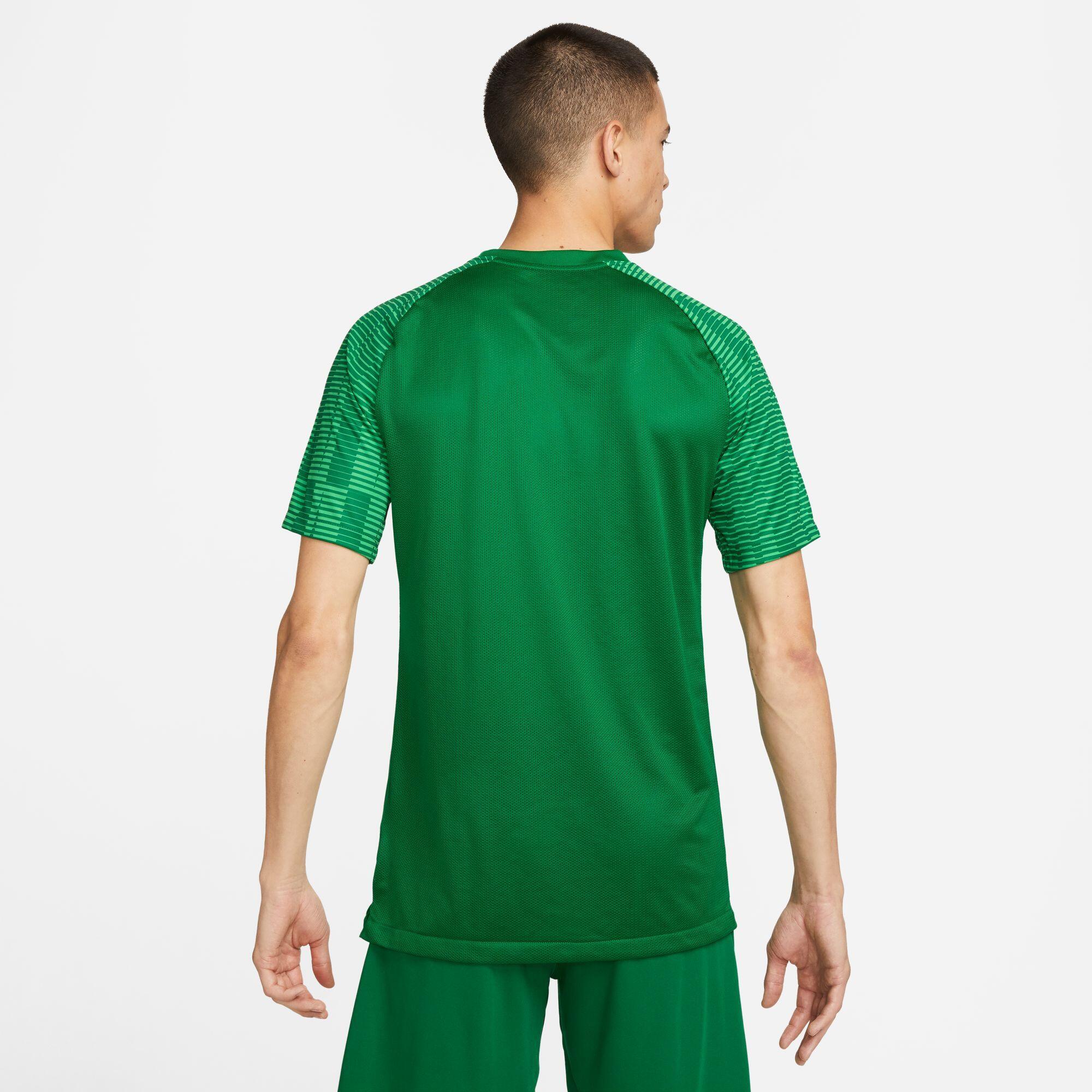 T-SHIRT NIKE ACADÉMIE DH8031-302 4/4