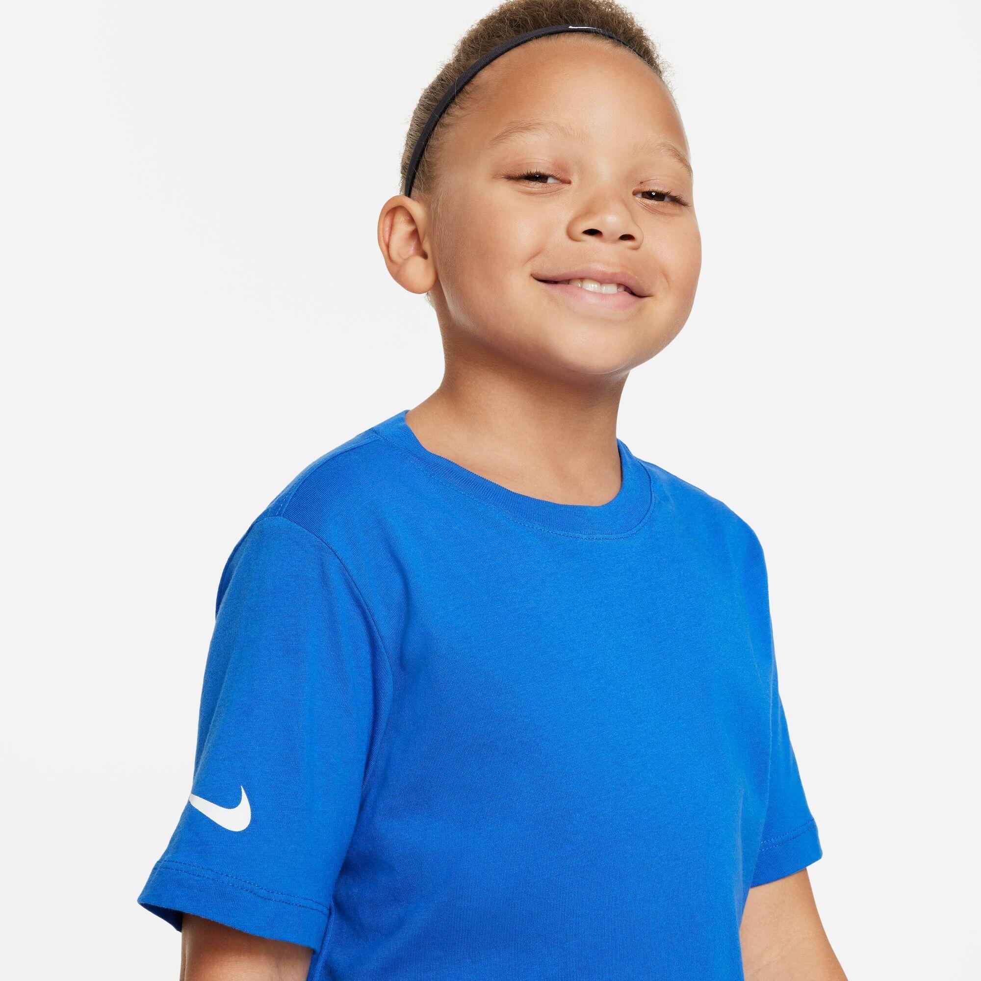 NIKE picture