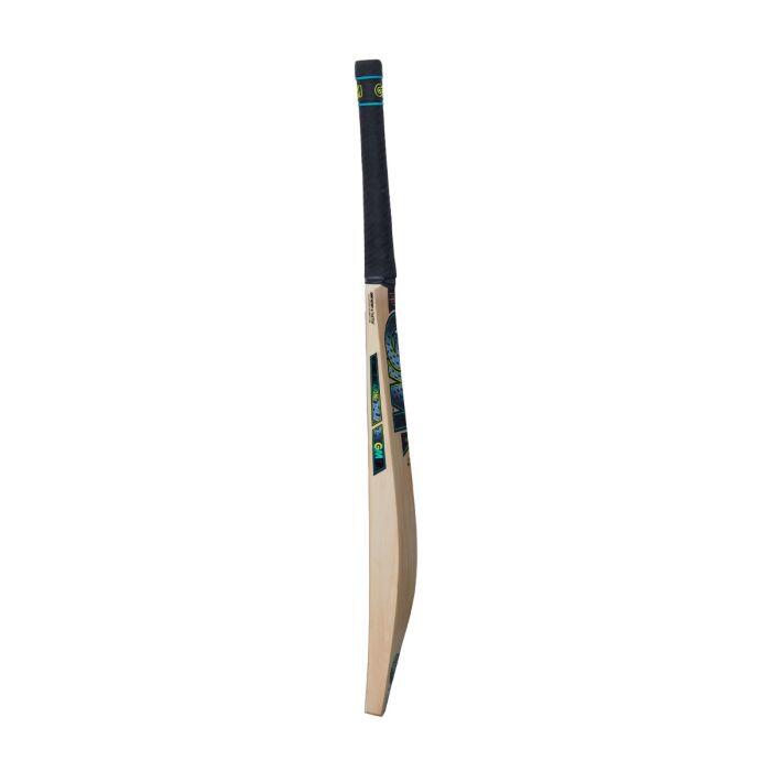 2024 Gunn and Moore Aion DXM 404 Cricket Bat 3/3