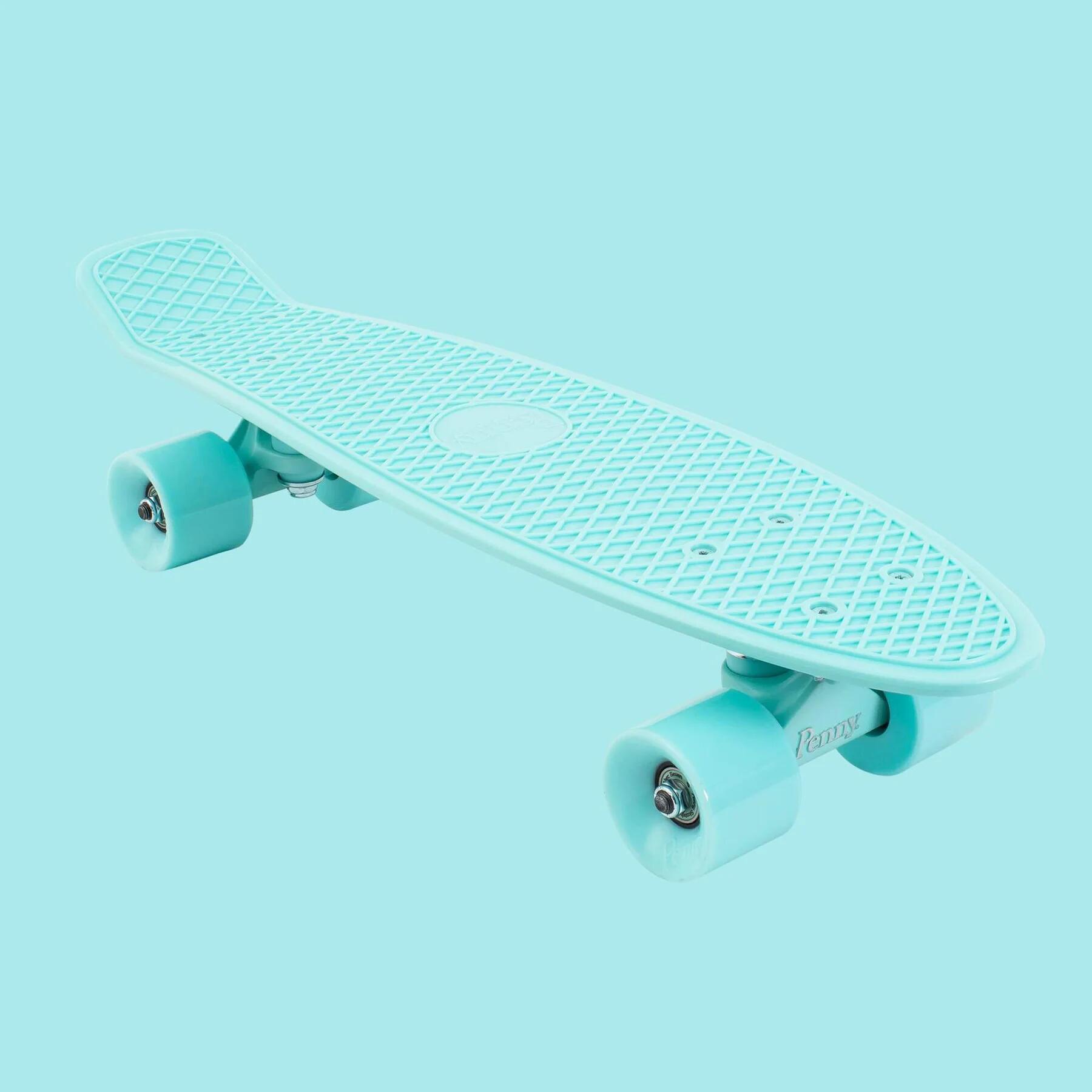 Complete 22inch OG Plastic Skateboard 6/7
