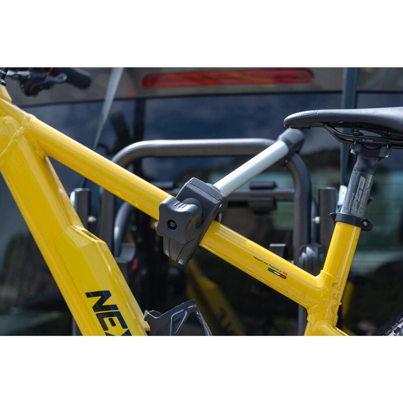 Porta Bici Per Portellone Auto per 3 BICI, max 45kg - COBRA PLUS