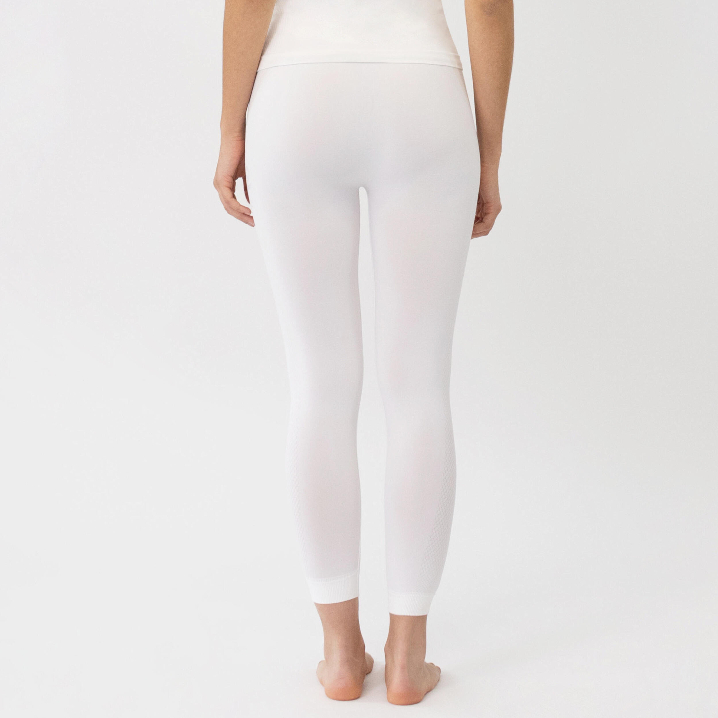 Schnelltrocknende & nahtlose Damen Funktionstight LANGE TIGHT 5/7