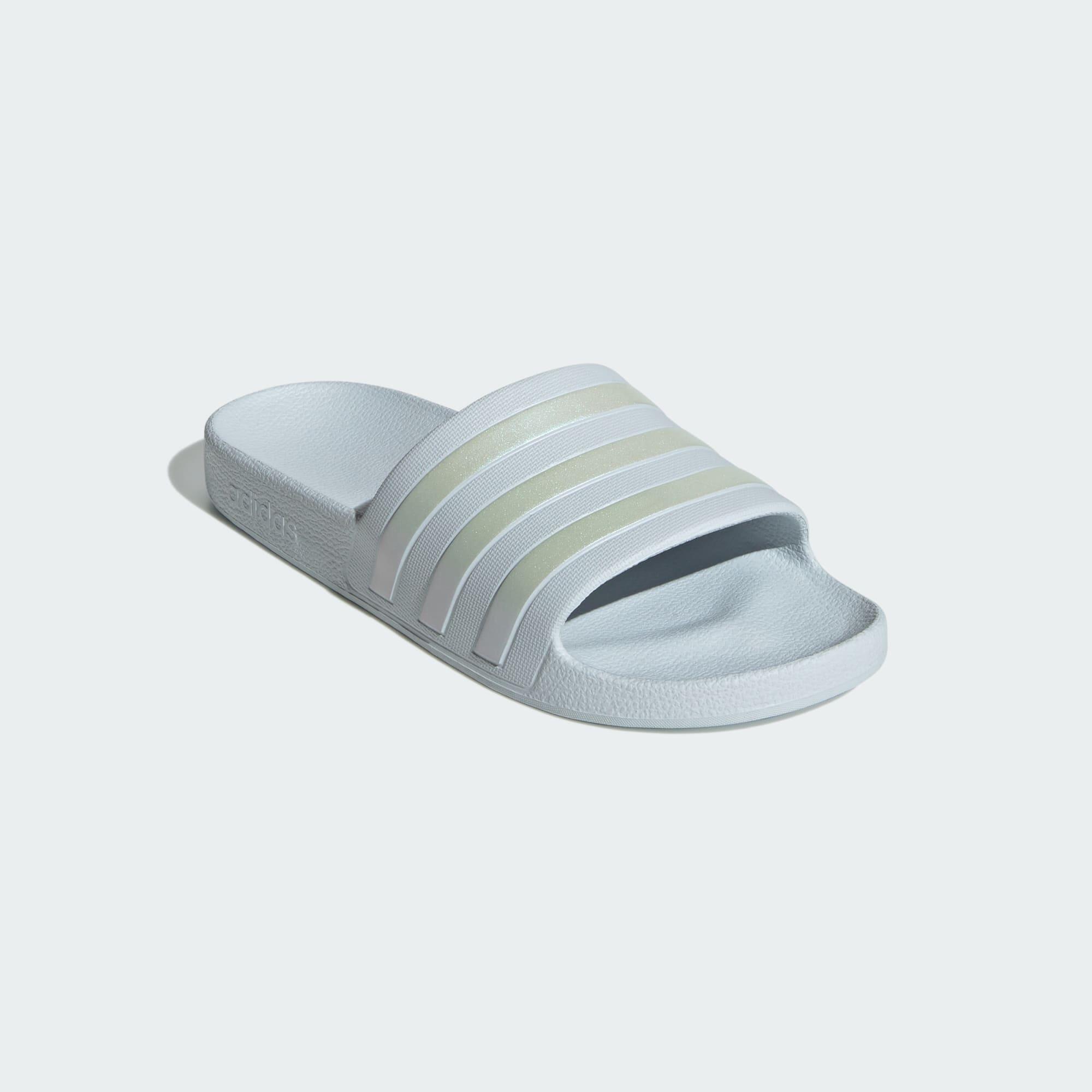 Adilette Aqua Slides 5/7