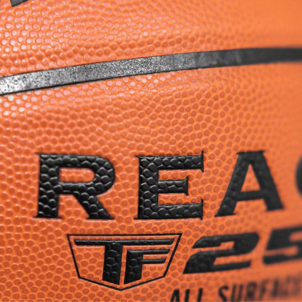Piłka do koszykówki męska Spalding React TF-250 Indoor Outdoor 6/6