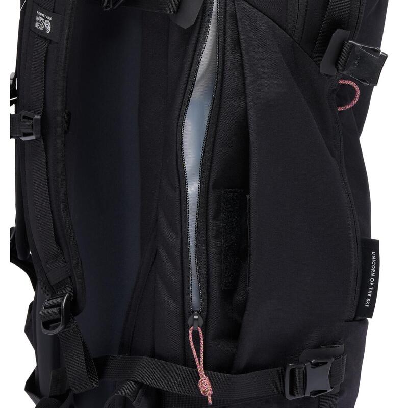 Snowsports / GNARWHAL™ 25L BACKPACK - Black