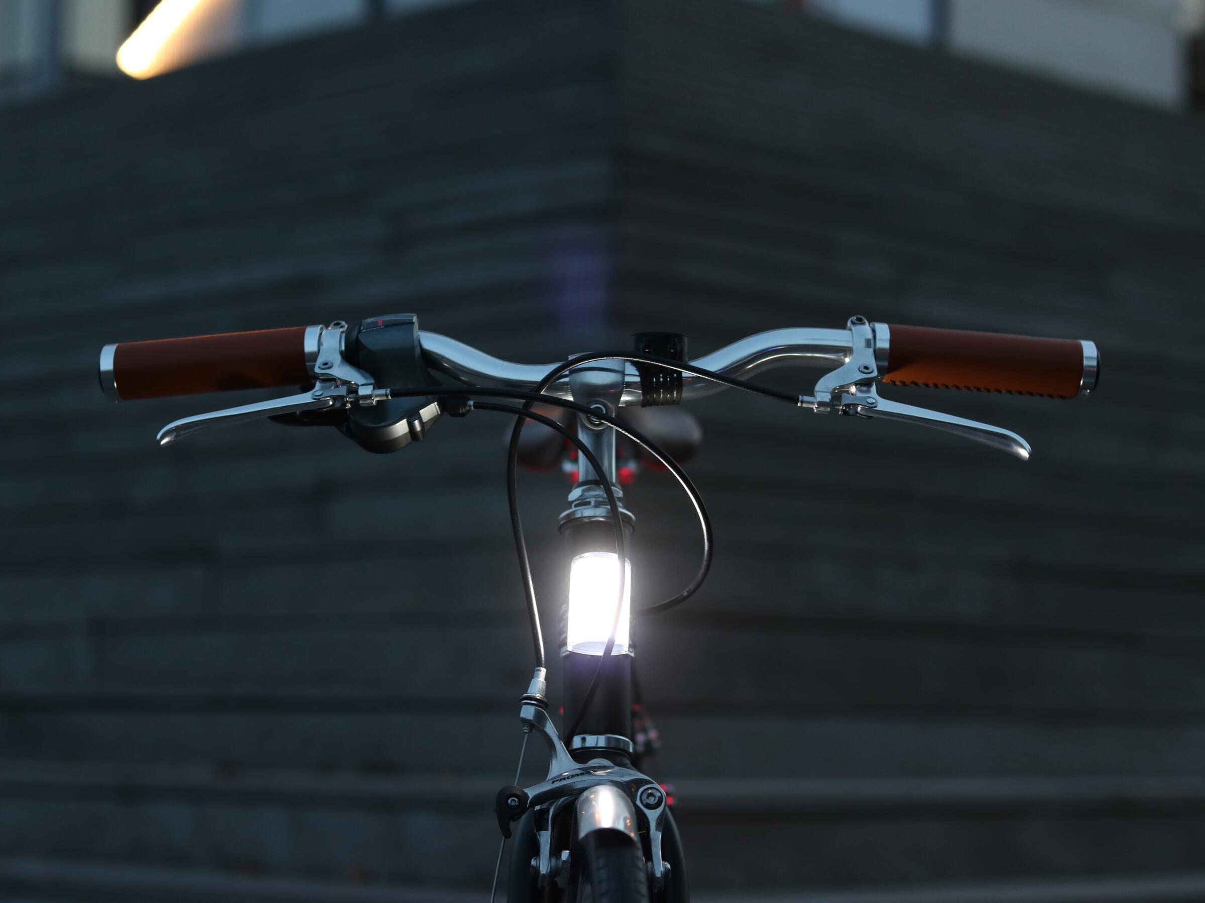 Magnetische fietsverlichting voor en achter 7/7