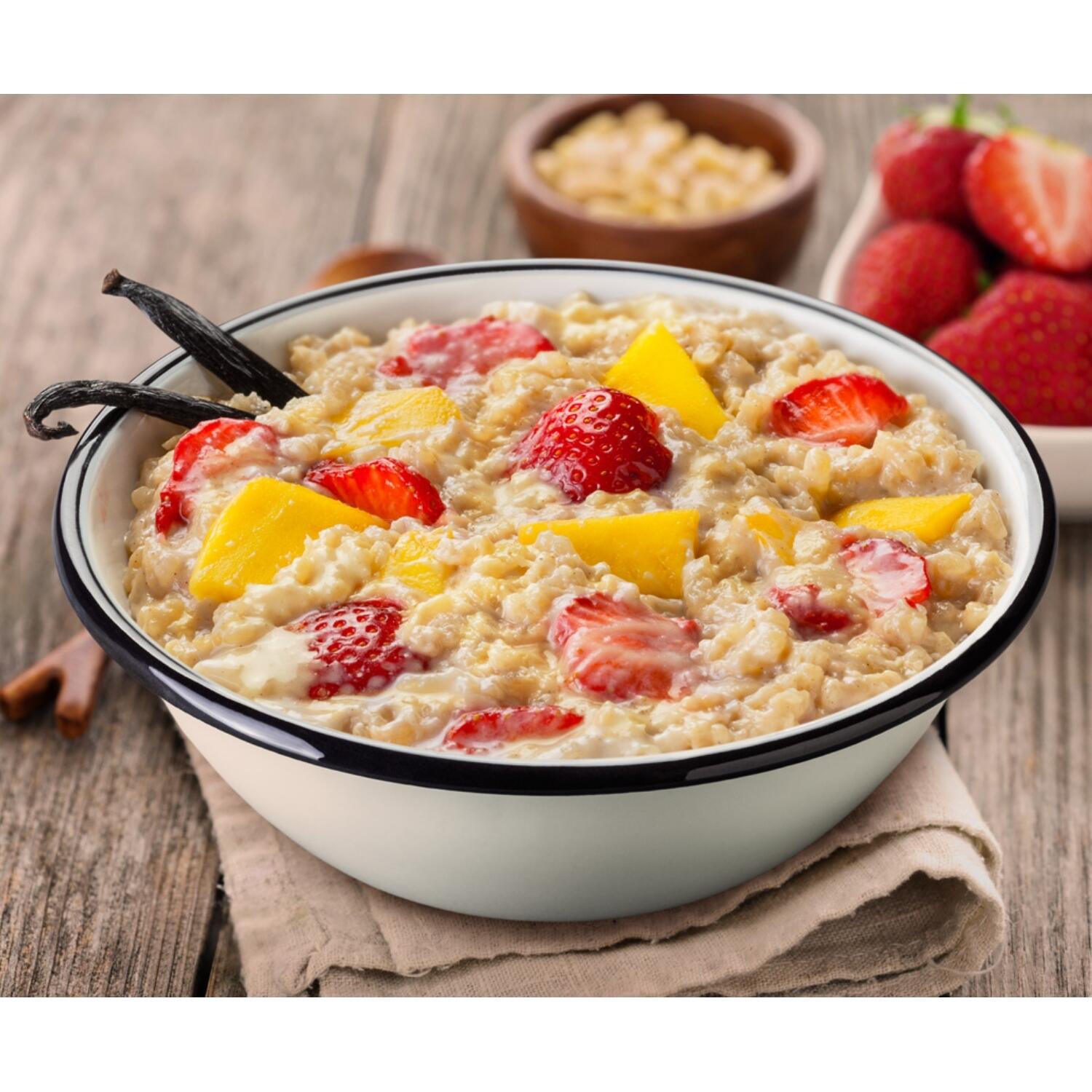 Bouillie riz déshydratée Adventure Menu fraise-mangue-vanille Bourbon 89 g 2/4