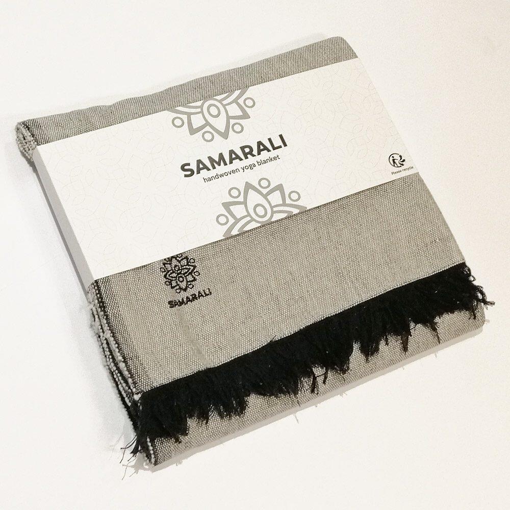 Handmade cotton yoga blanket - Black