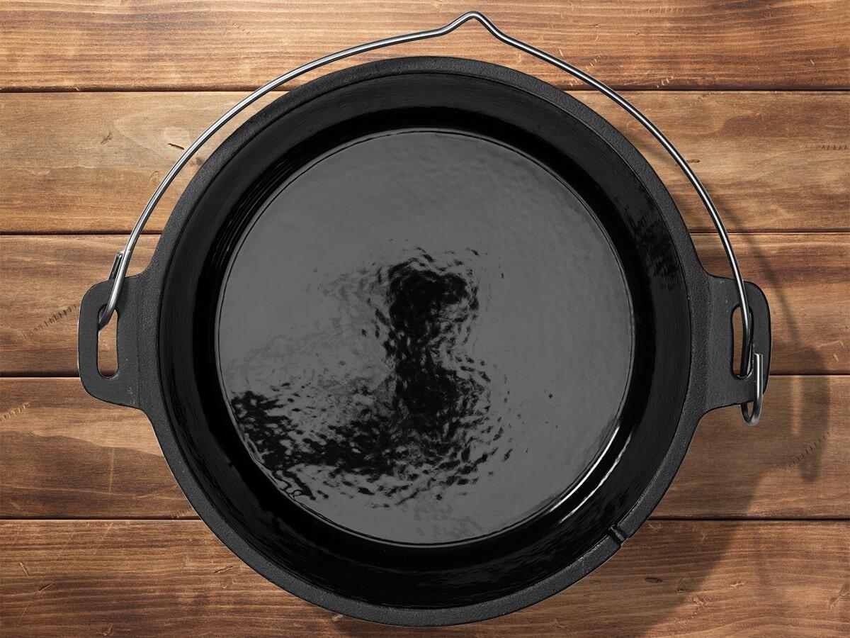 Żeliwny emaliowany garnek kociołek kempingowy BBCREW Dutch Oven 10,25 L 4/7
