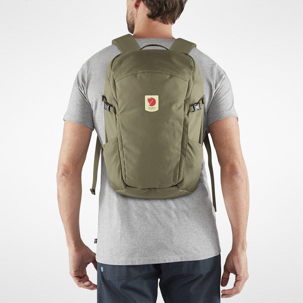 Mochila Negra  Fjallraven Uvlo 23 Black 23L Resistente y Versátil 5/7