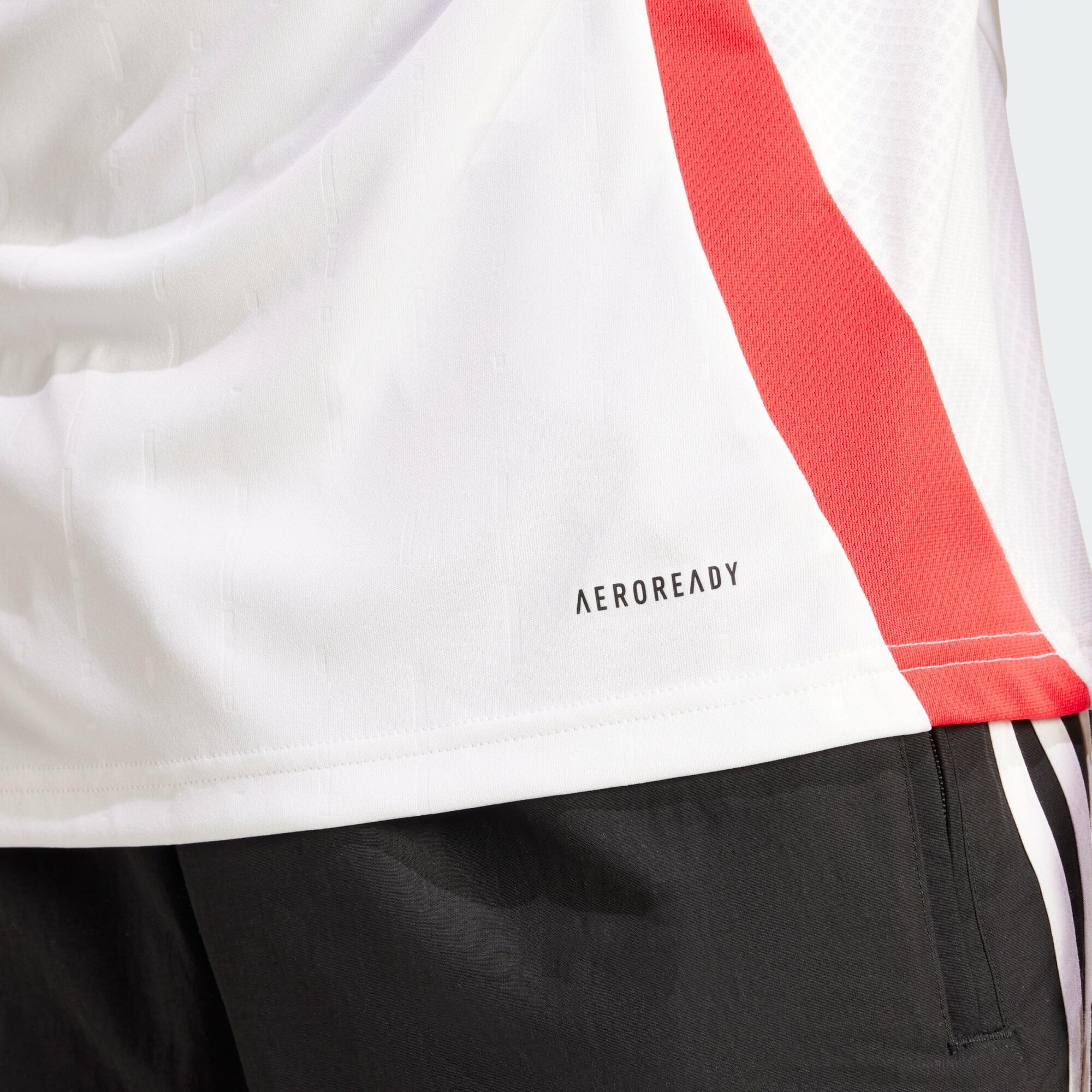 Italy 24 Away Jersey 5/7