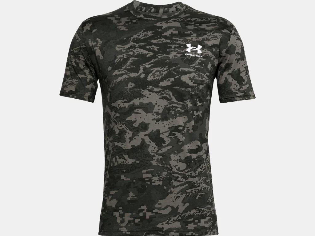 UNDER ARMOUR picture