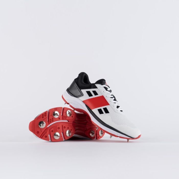 GRAY-NICOLLS Gray Nicolls Velocity 4.0 Spike Junior Cricket Shoes