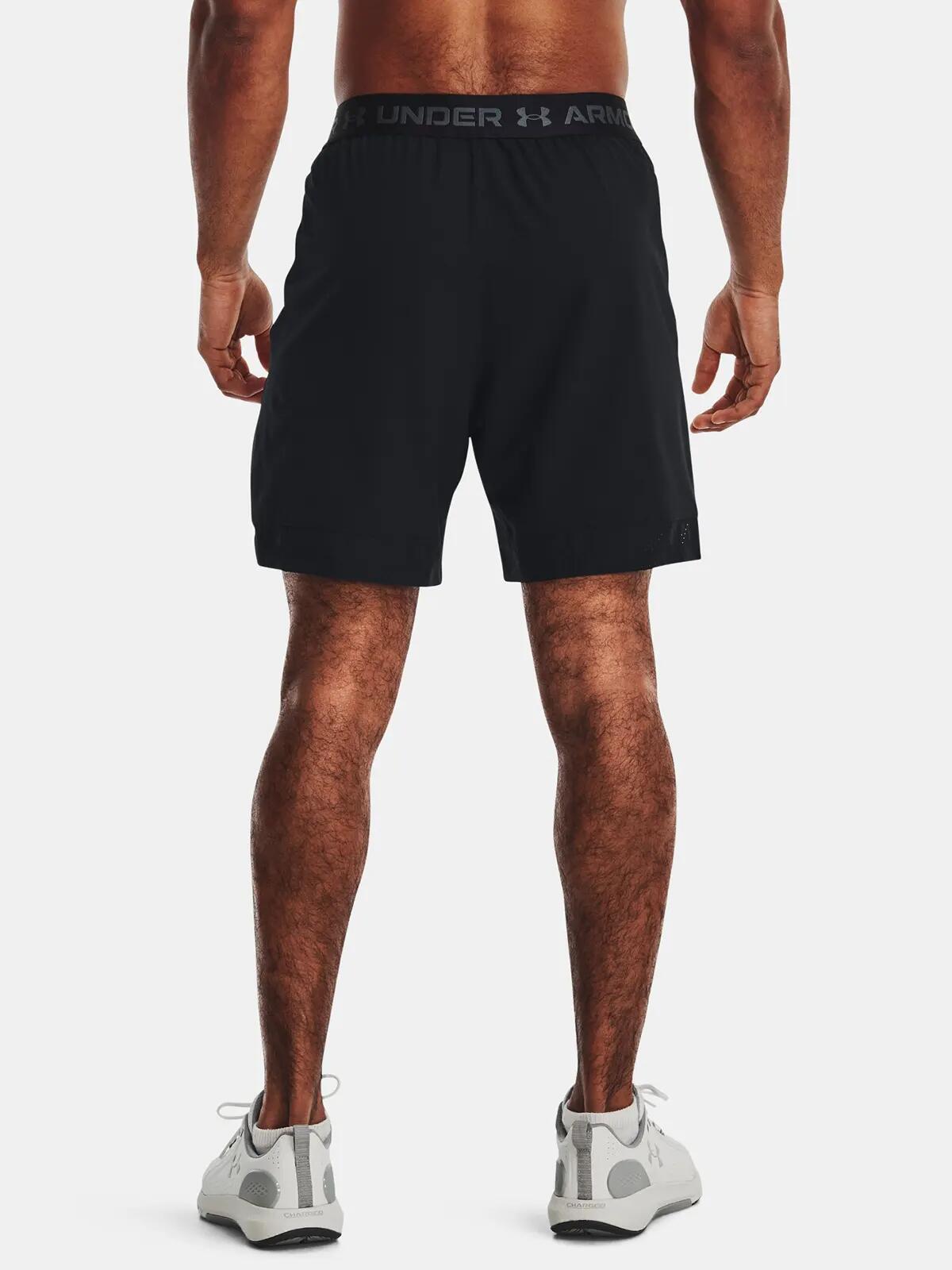 Under Armour Vanish Woven Shorts 6in Schwarz 3/7