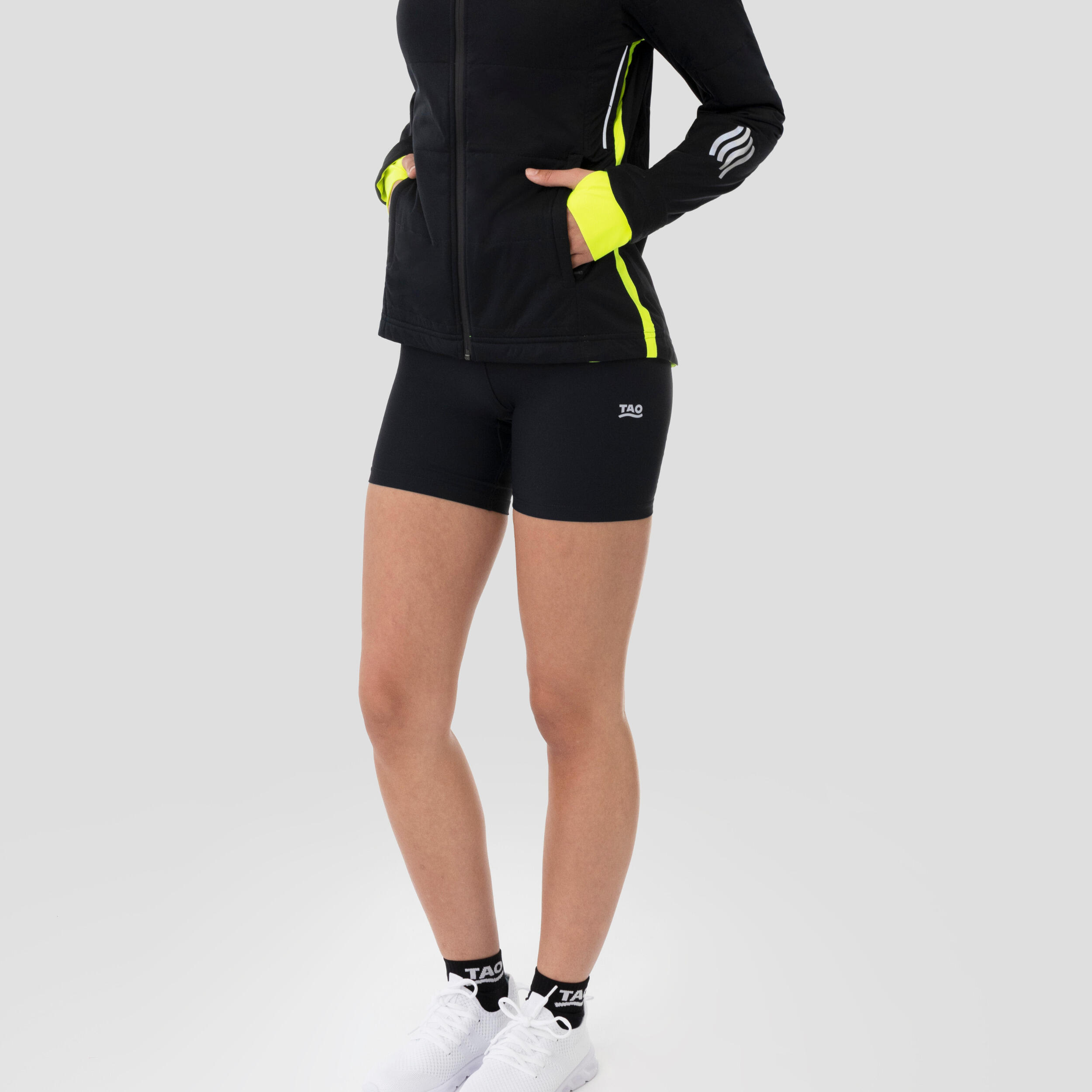 Kurze Lauftight mit Tasche GAMA 7/7