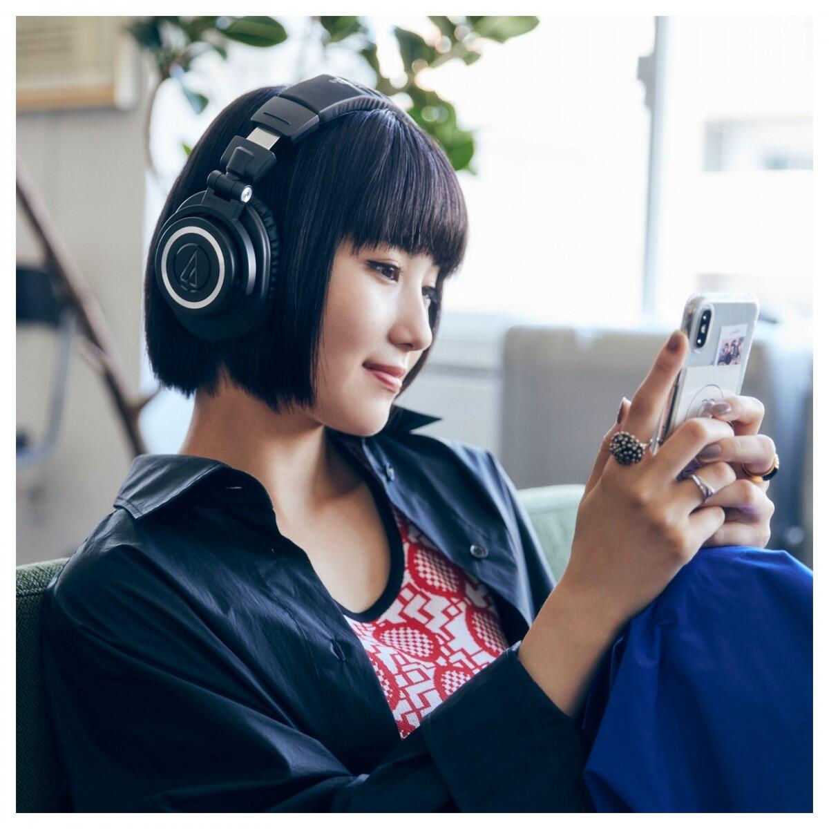 Audio-Technica ATH-M50xBT2 Bluetooth Headphones 6/6