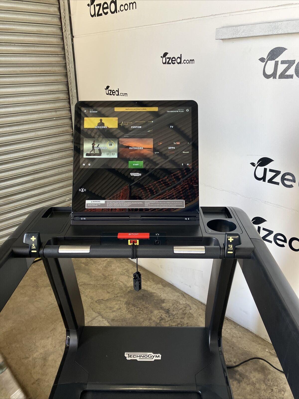 Refurbished Technogym Artis Run Treadmill - Grade D 3/7