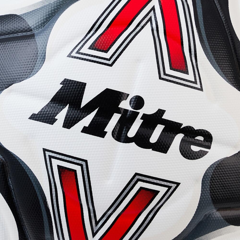 Ballon Delta Evo - Blanc/Noir/Rouge 4/5