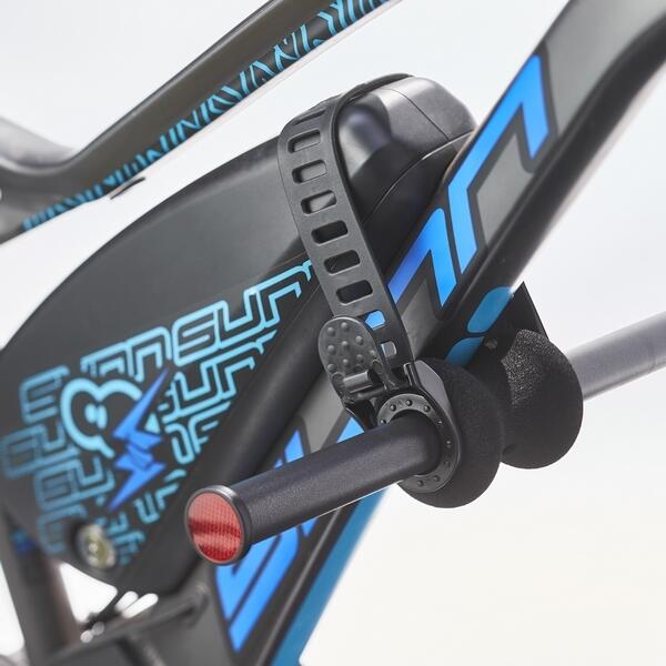 Porte-vélo 3 vélos électriques suspendus sur attelage rabattable HERCULE 3 ELEC 5/5