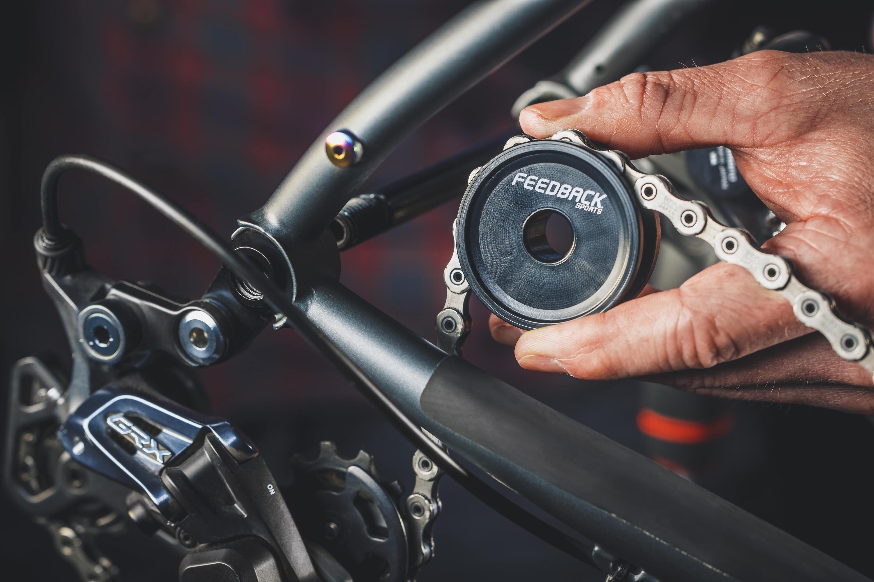 Feedback Sports Thru-Axle Chain Keeper 2/3