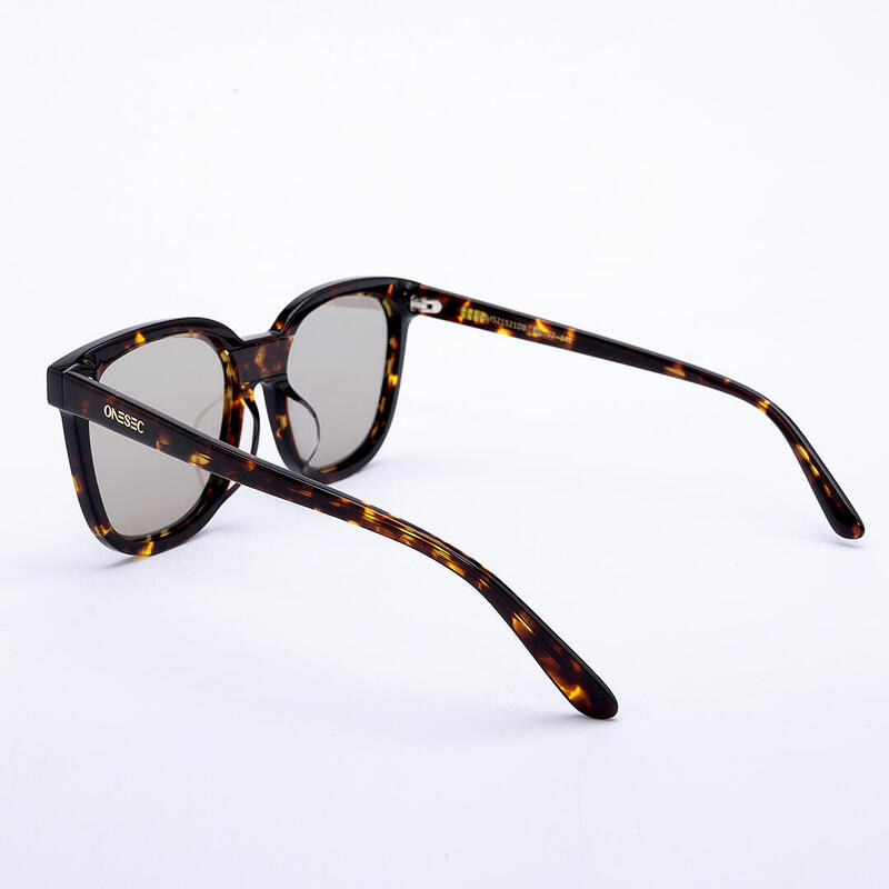 NOMAD Electrochromic Lenses Sunglasses – Tortoiseshell (MULTI-COLOUR)