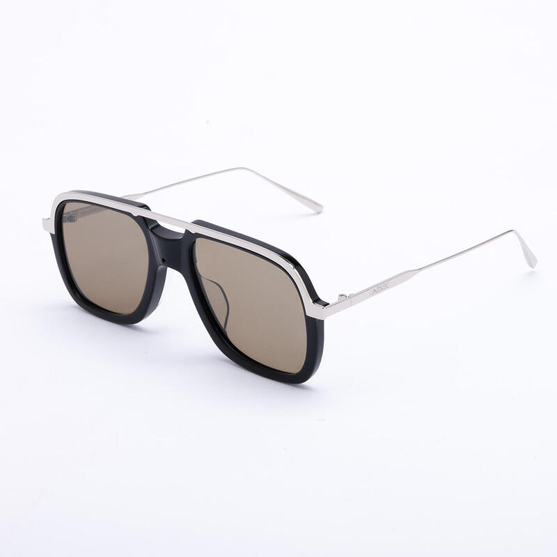 MAVERICK Electrochromic Lenses Sunglasses – Silver