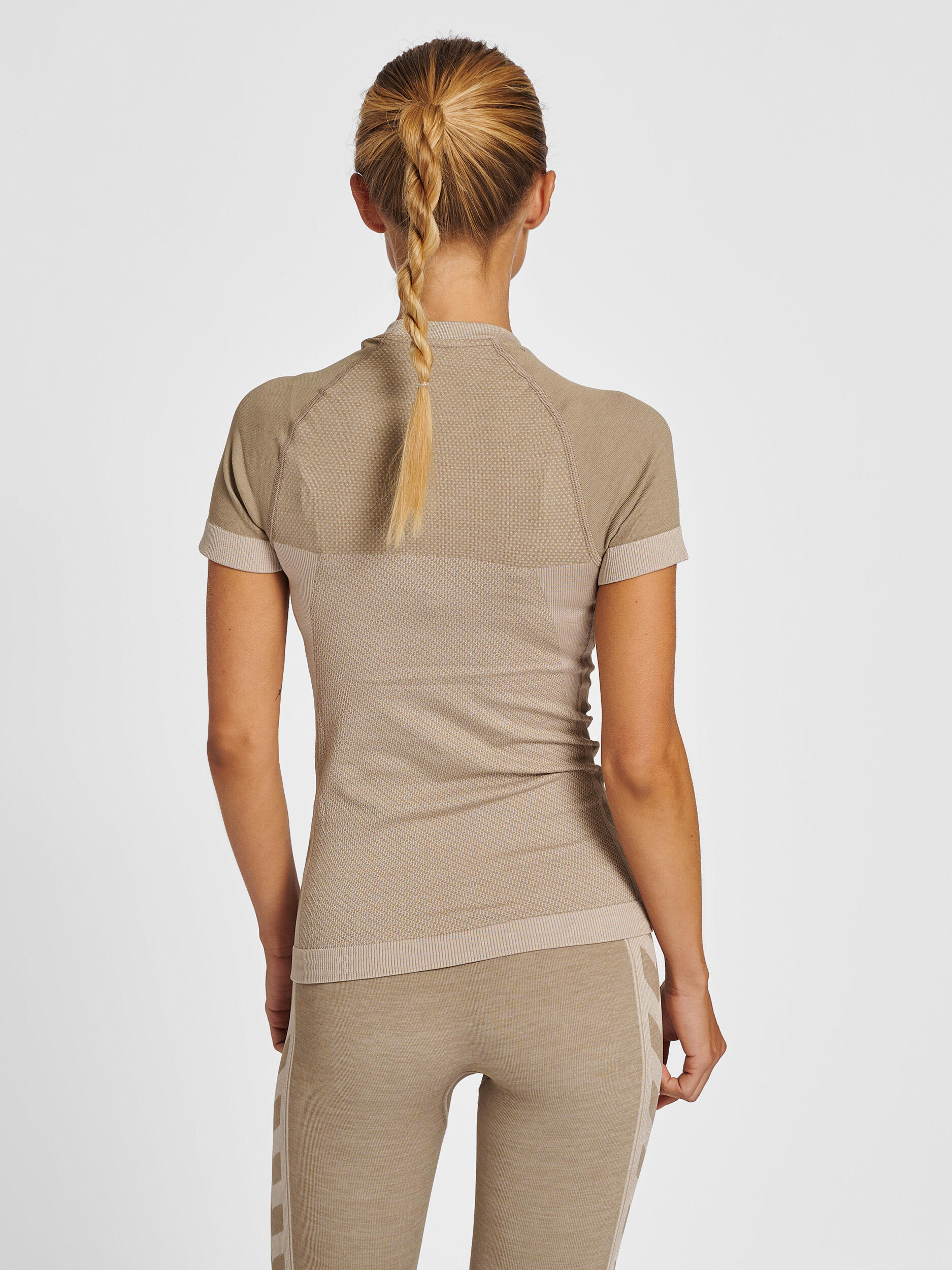Enfiler T-Shirt Hmlclea Entraînement Femme 3/7