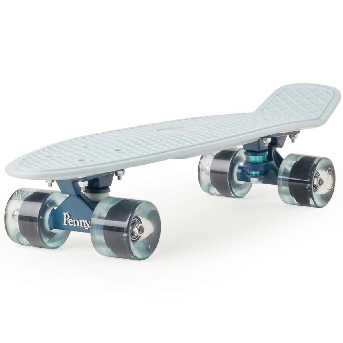 Complete 22inch OG Plastic Skateboard 2/3