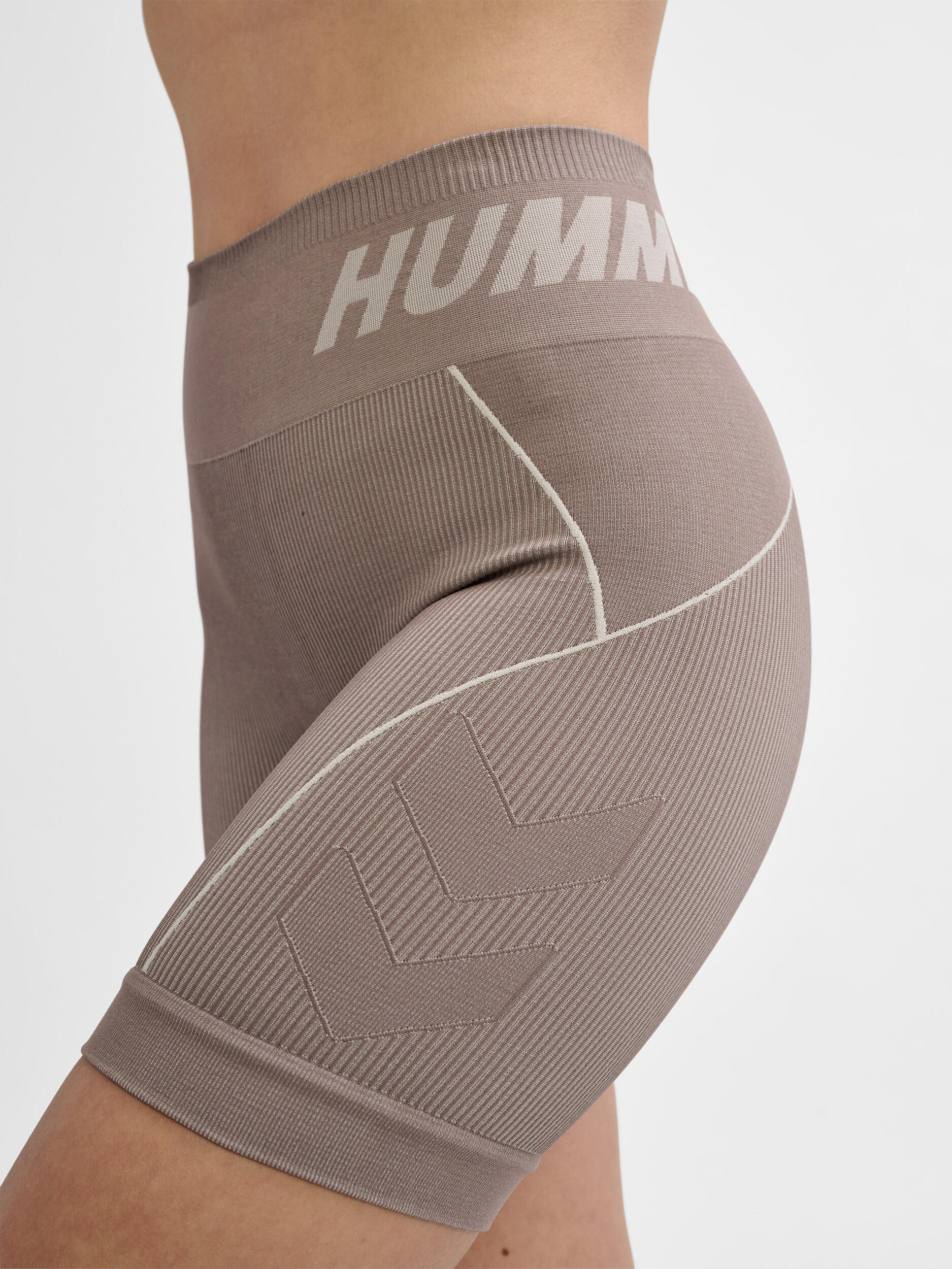 Enfiler Tight Short Hmlte Christel Femme 4/7