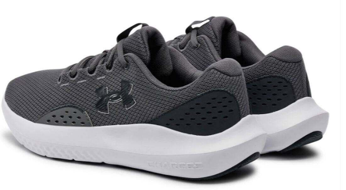 Chaussures de course Hommes Under Armour Ua Charged Surge 4 gris 4/7