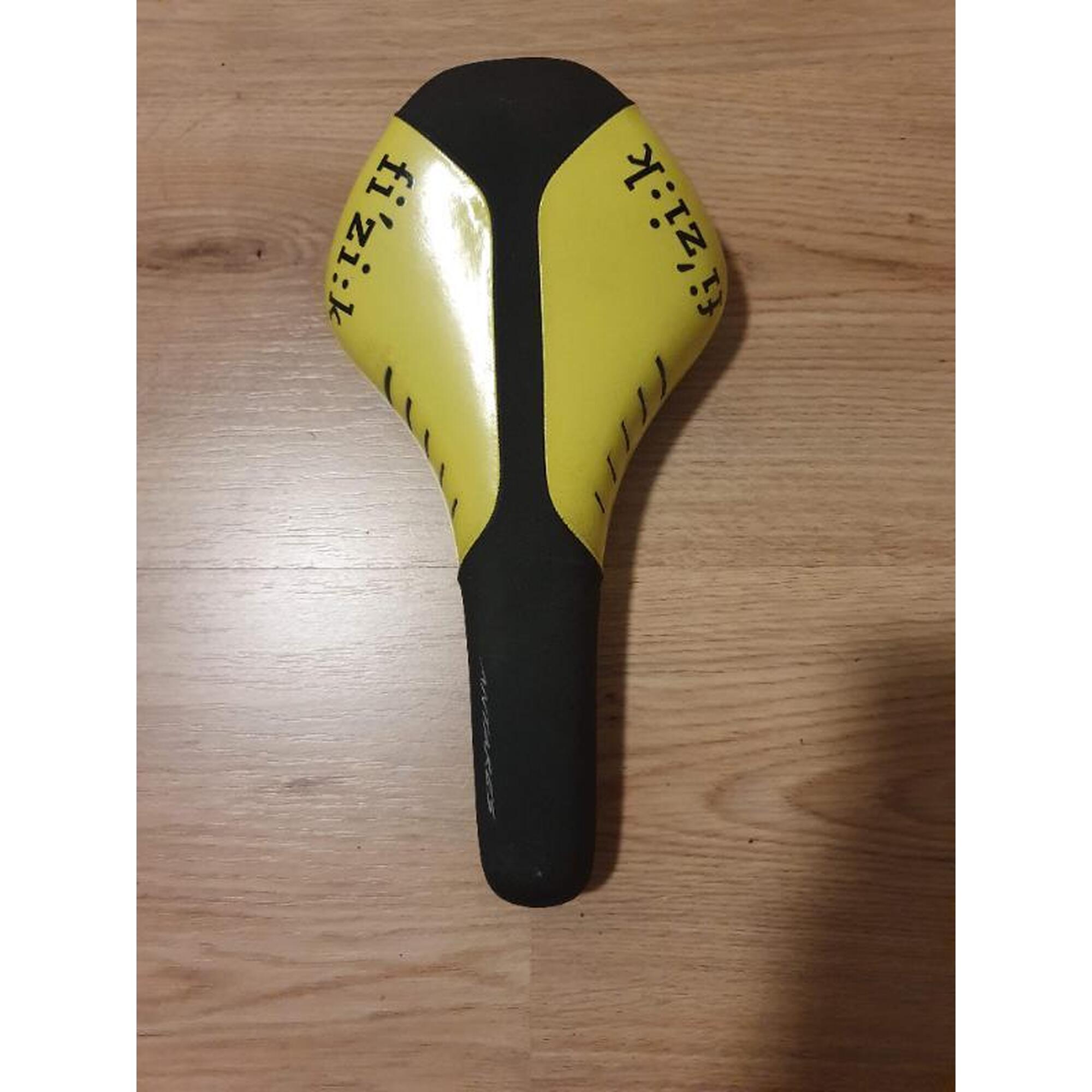 C2C - Selle fizik antares r5