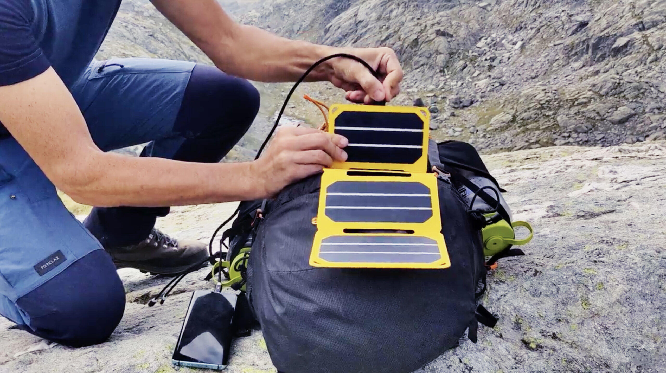 Chargeur solaire SunMoove 6,5W 4/6