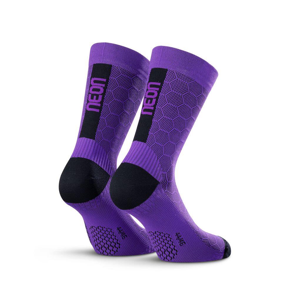 Chaussettes de cyclisme violettes modèle 3D 2/2