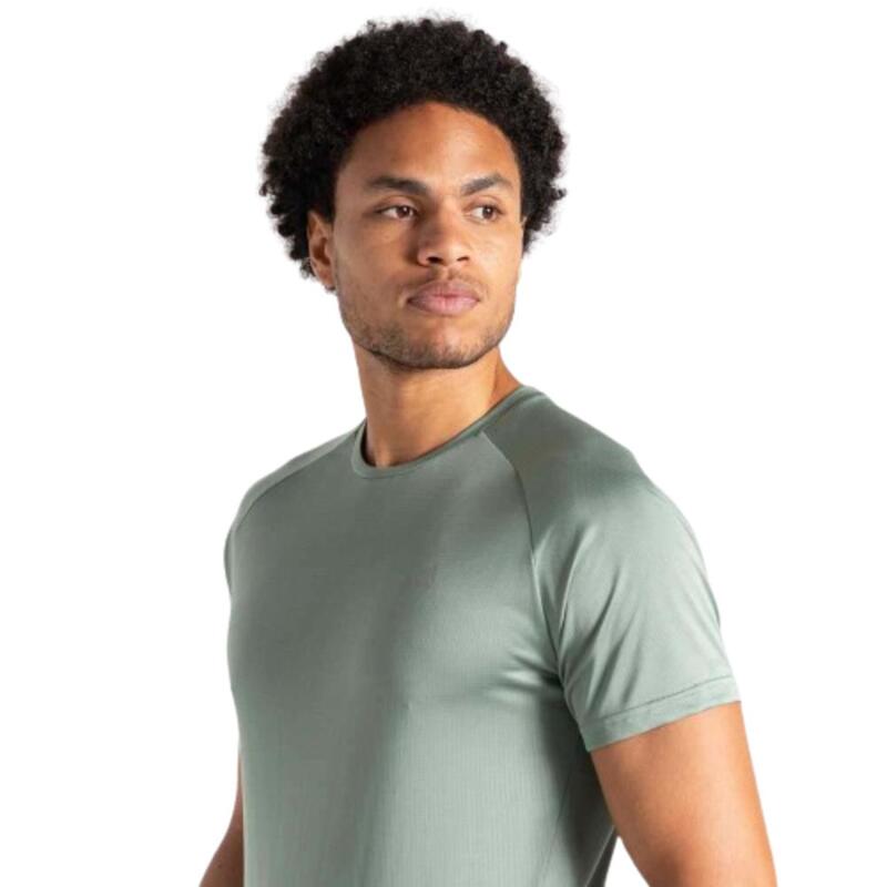 T-Shirt Respirável de Corrida Homem DARE2B ACCELERATE TEE. GREEN