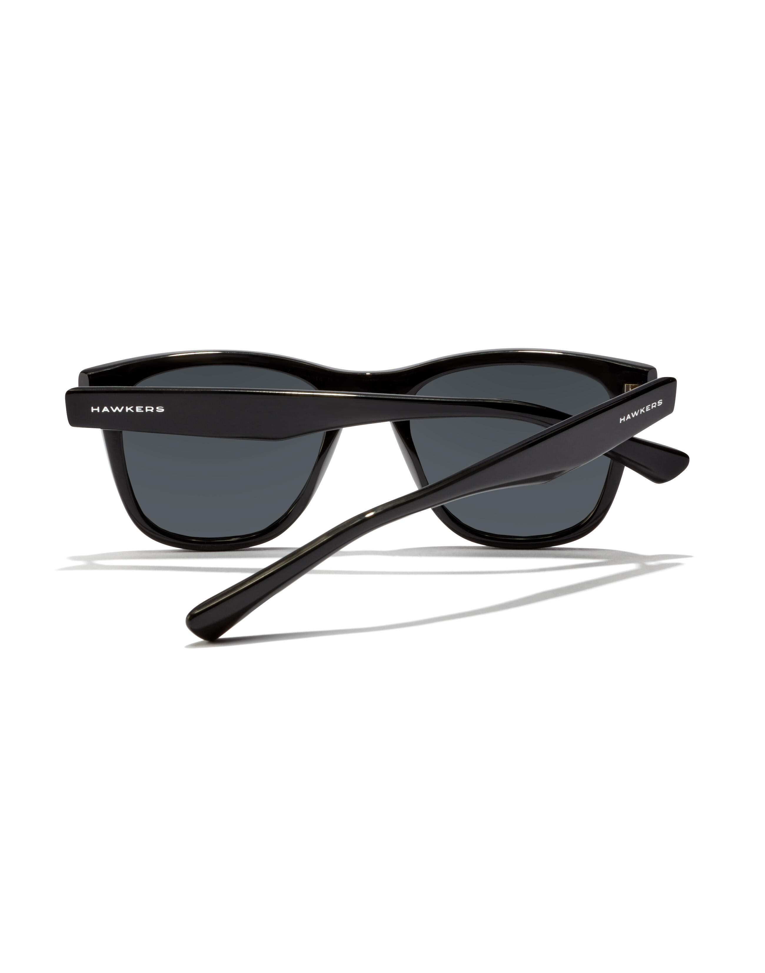 HAWKERS - Lunettes de soleil pour Homme et Femme POLARIZED BLACK DARK - ONE PAIR 4/5