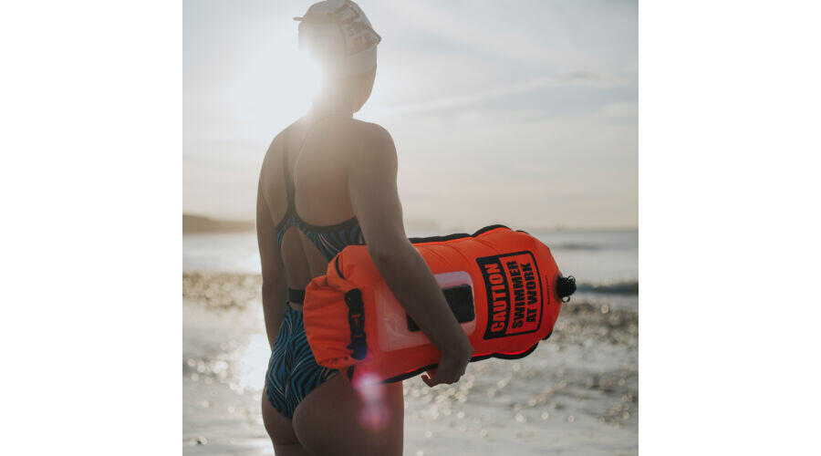 Bouée d'eau libre avec compartiment pour téléphone portable Buddyswim orange 6/8