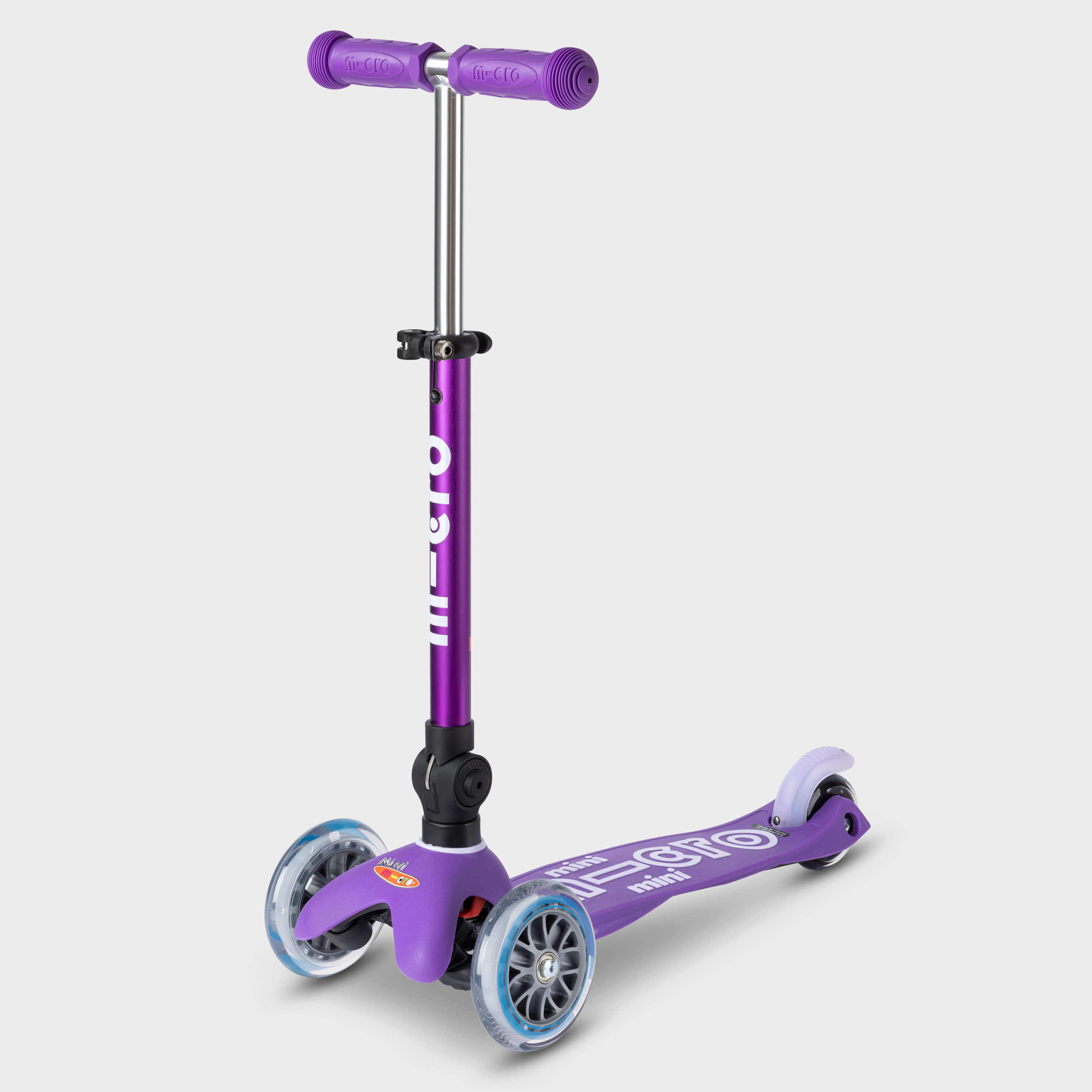 MICRO Mini Micro Deluxe Foldable Scooter: Purple