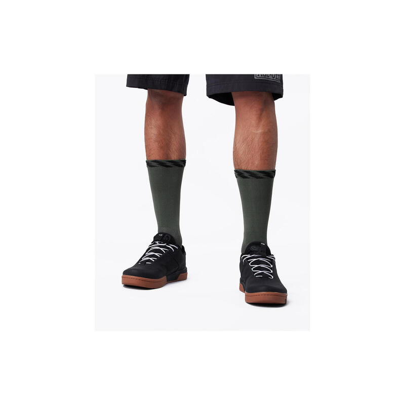 Paar Muc-Off Technical Riders Khaki Green Socks