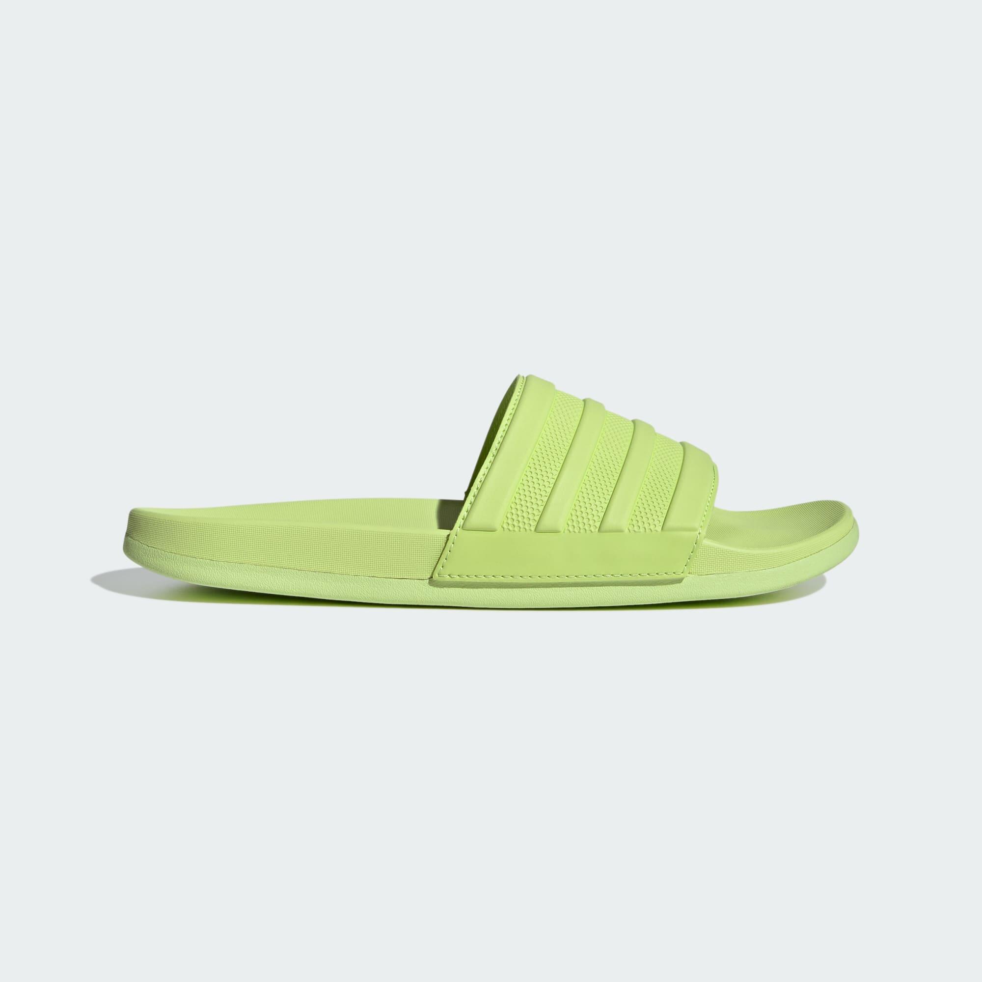 Adilette Comfort Slides 2/7