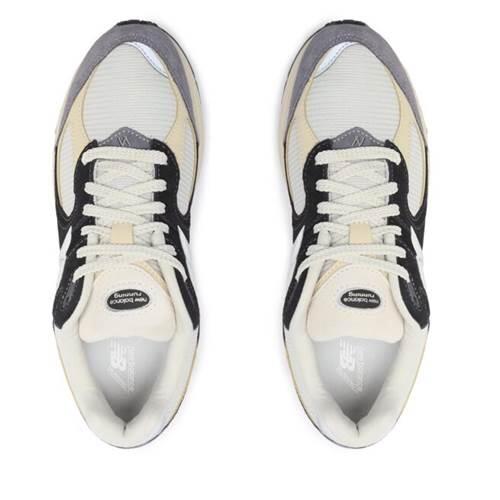 Zapatillas New Balance M2002 4/5