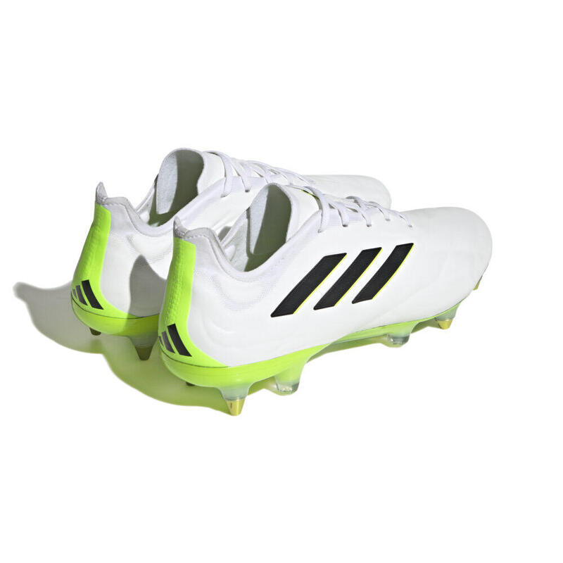 CRAMPONS ADIDAS COPA PURE.1 SG football Blanc