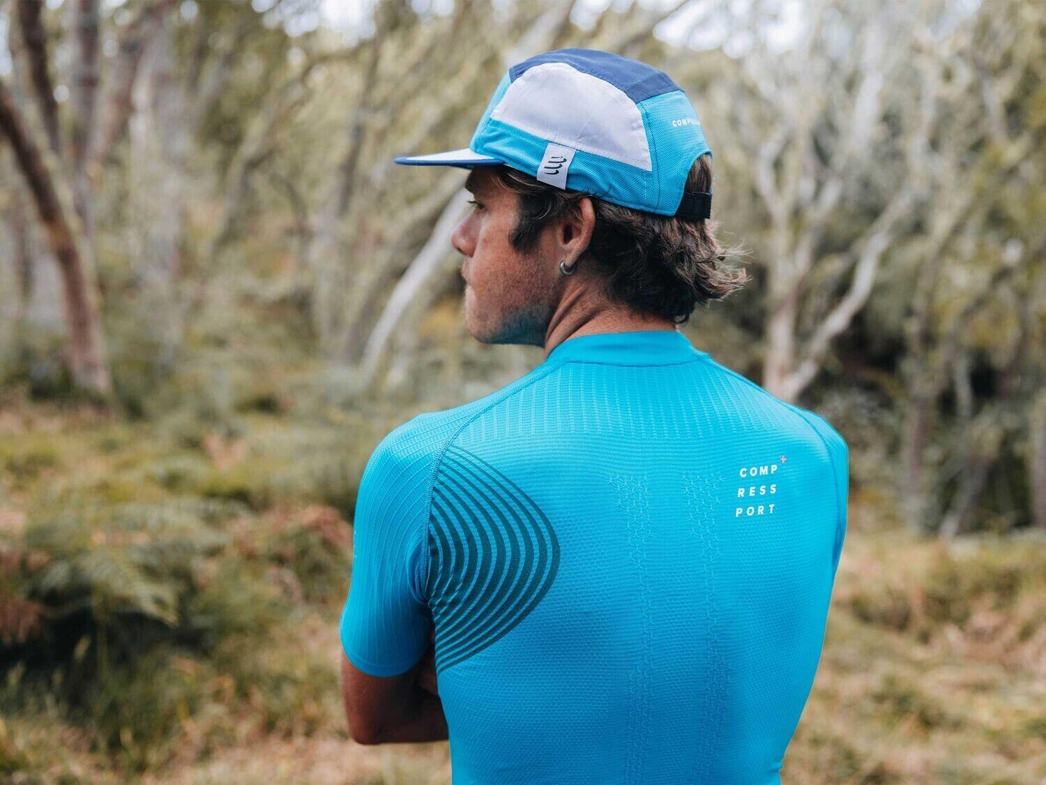 T-shirt de trail "Trail postural SS top" Homme Compressport 4/5