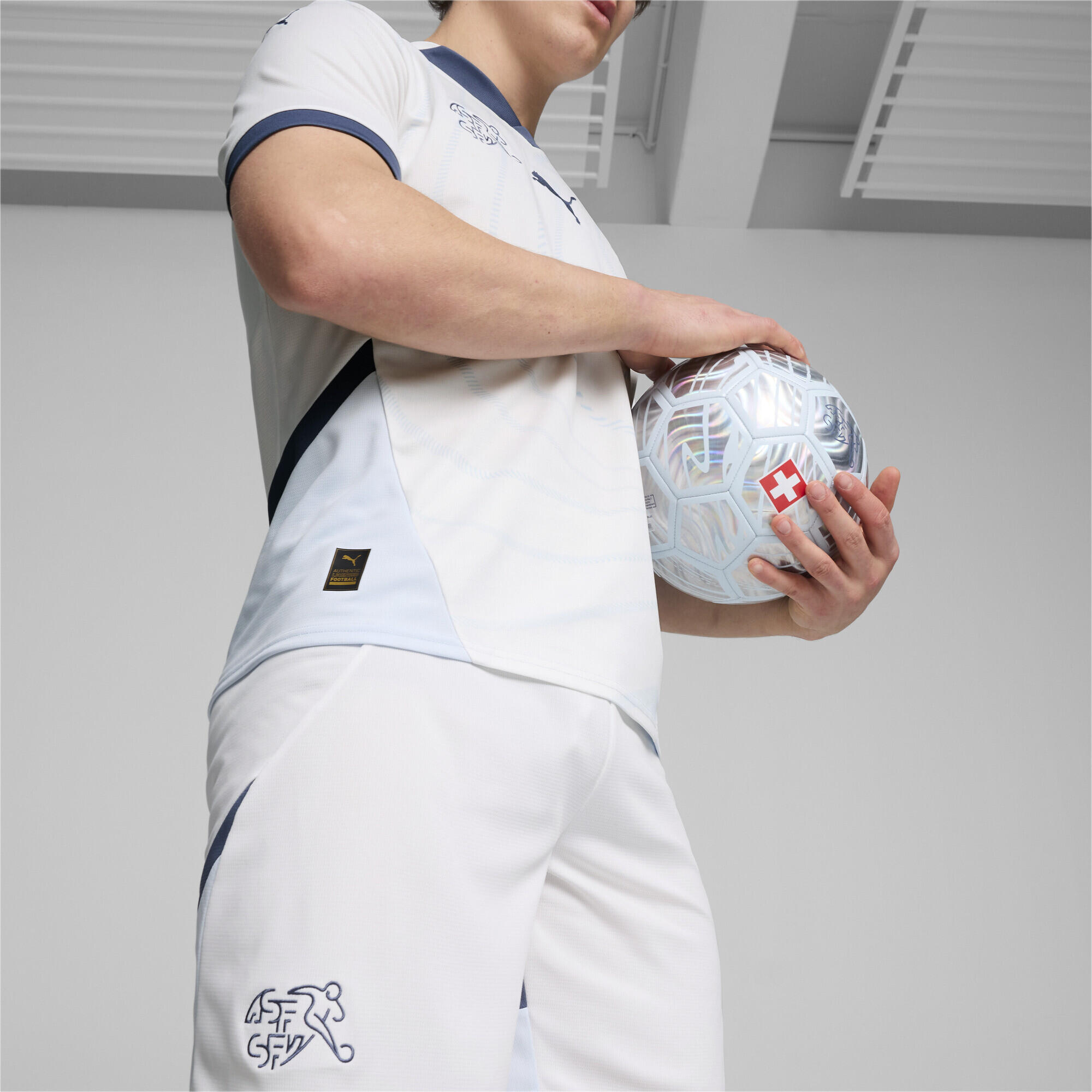 Short de football 2024 Suisse Homme PUMA White Icy Blue 3/6