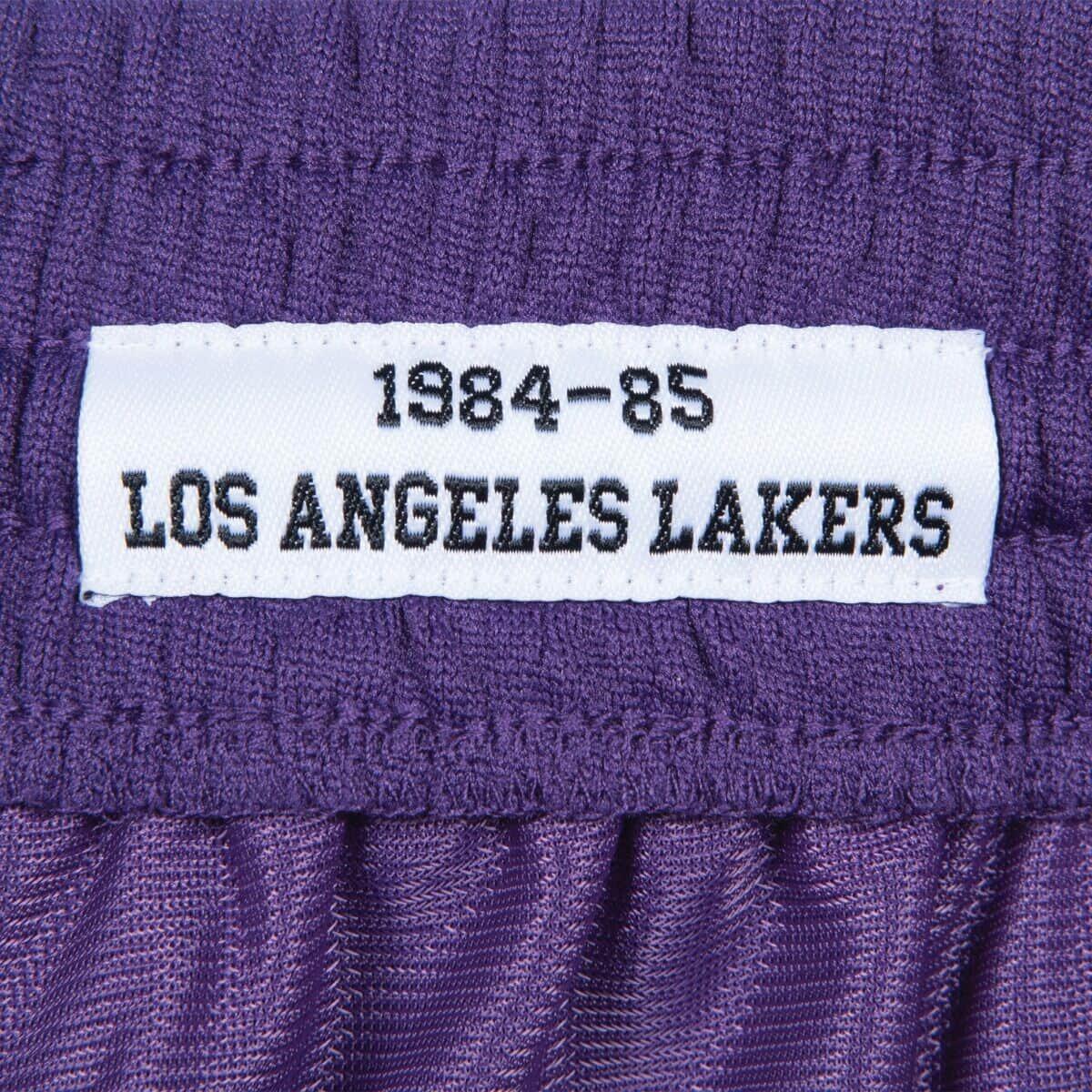 Short Los Angeles Lakers nba 4/4
