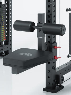 R8 Latzug-Sitz mit Knieblocker