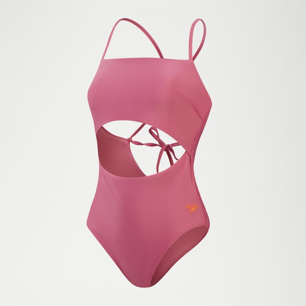 Womens New on Trend Swimsuit 5/7
