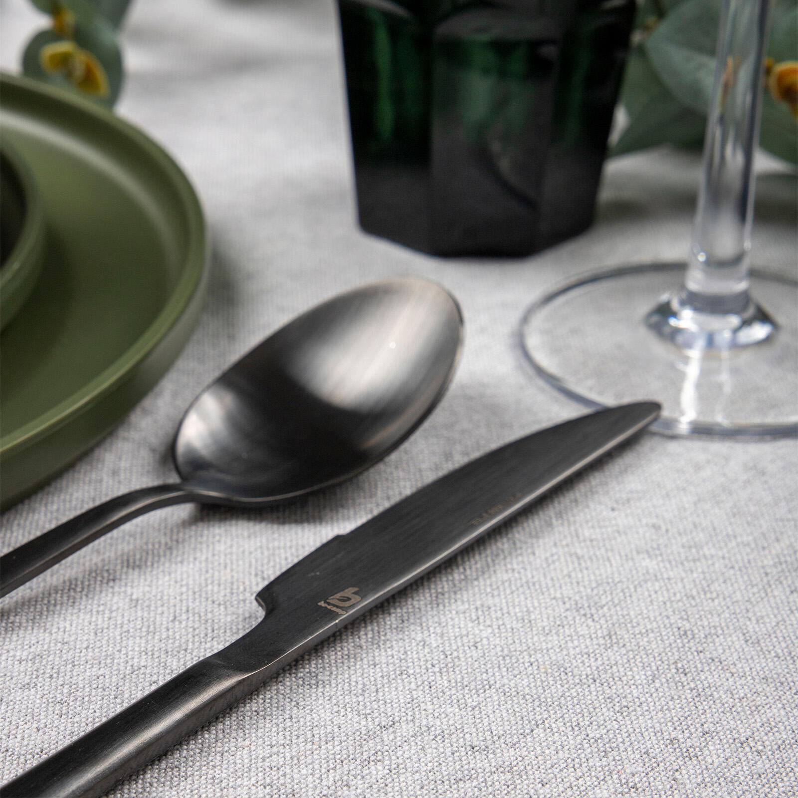 Industrial - Besteck-Set - Ballona - 4-Personen - Schwarz 2/5