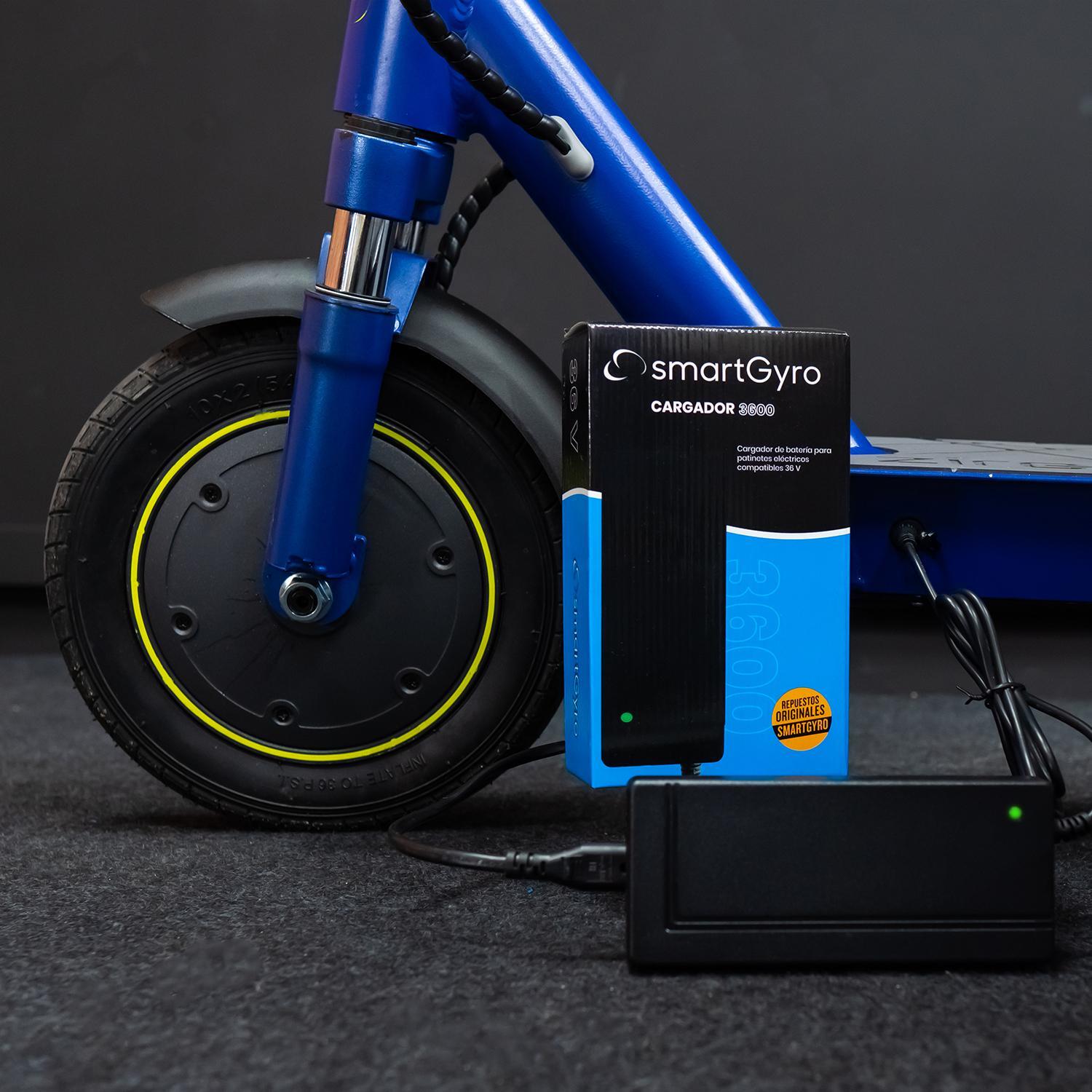 Cargador de 3600 smartGyro para Patinetes Eléctricos de 36V 5/5