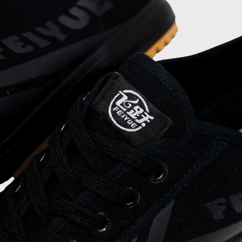 Royal Black LO Sneakers - Black