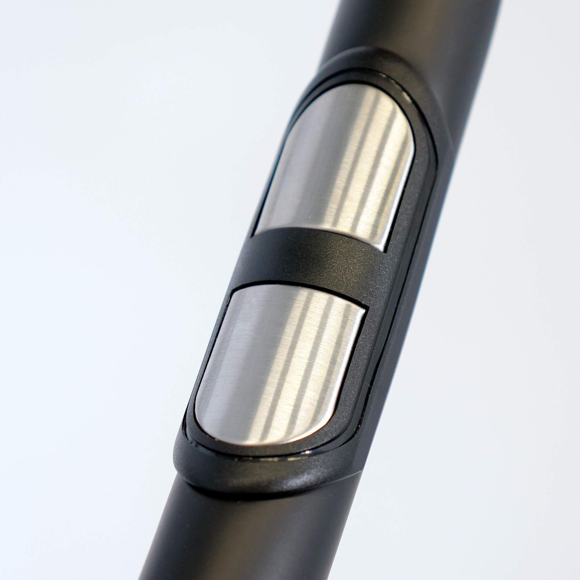 Seconde vie Vélo d'appartement Domyos X-Bike, pliable, compact et silencieux 5/5